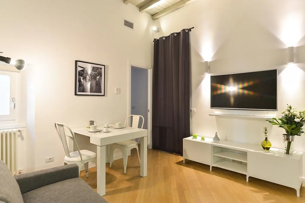 Eve Luxury Apartments Pantheon Rome