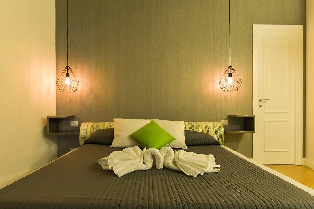 Eve Luxury Apartments Pantheon ローマ