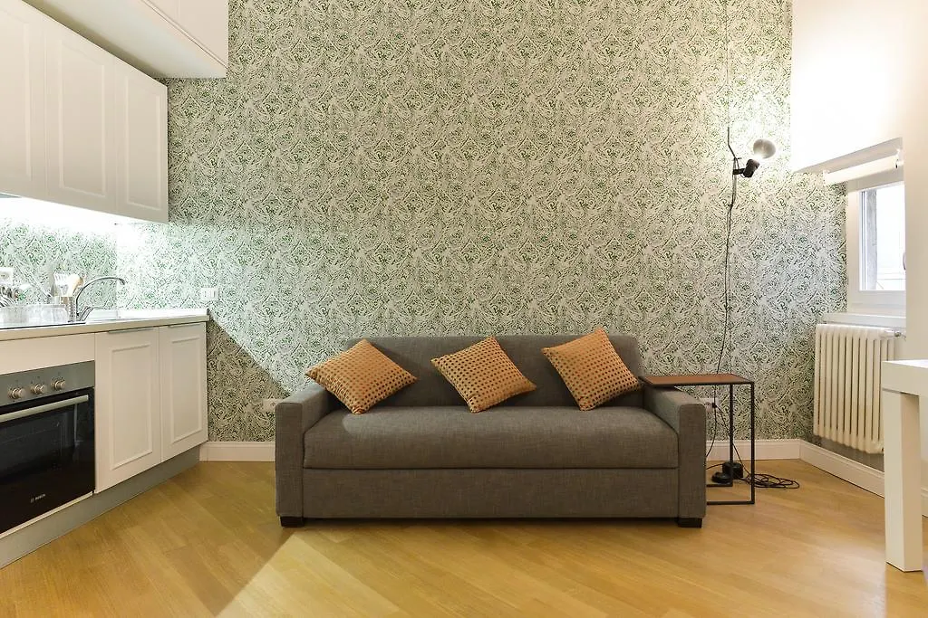 Eve Luxury Apartments Pantheon ローマ 0*,